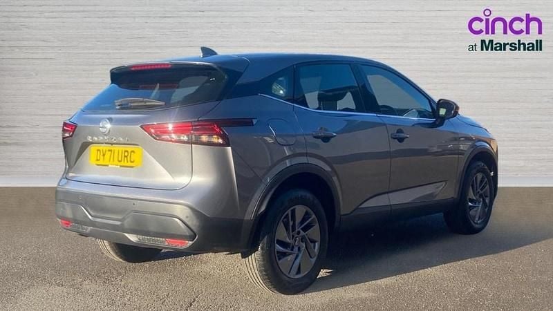 Used Nissan Qashqai Acenta Premium 140 HP (102 kW) 2021 Grey SUV