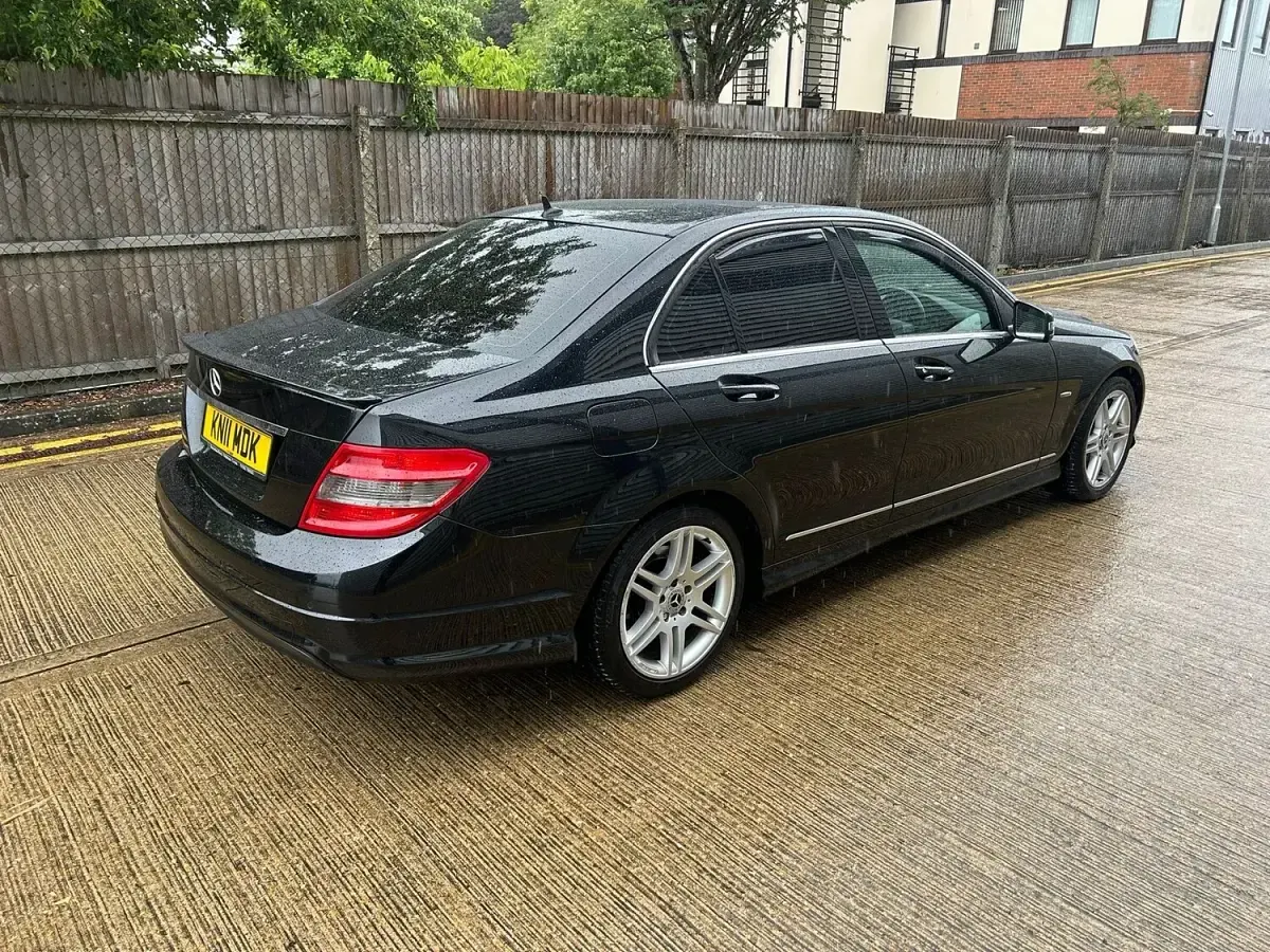 Used Mercedes C220 2011 Black Sedan
