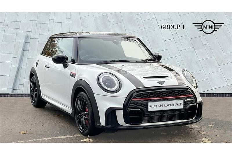 Nanuq white Used 2023 Mini John Cooper Works Countryman Premium SUV | £25,395 (Fair price) - Image 1/4