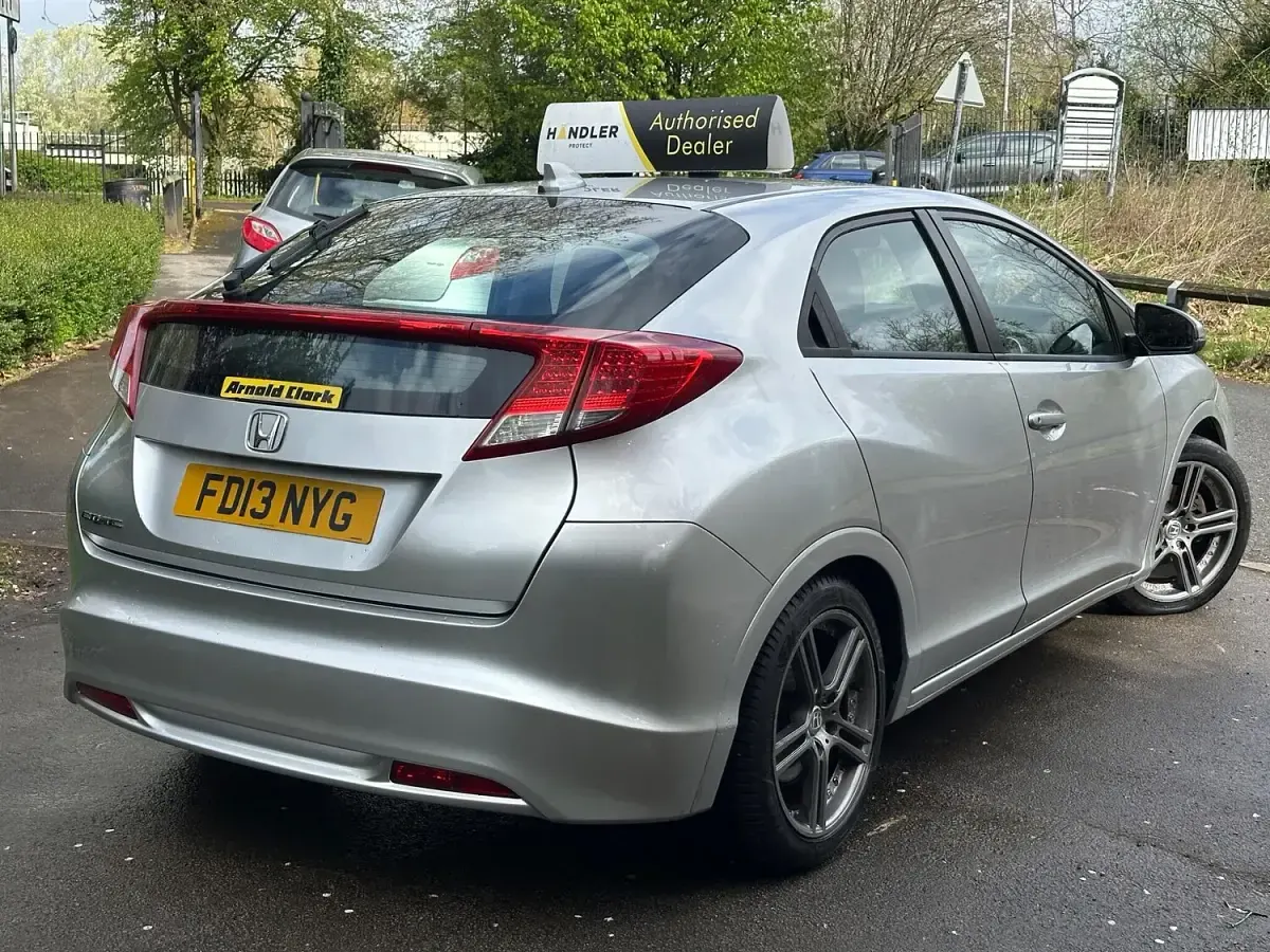 Used Honda Civic S 2013 Silver Hatchback