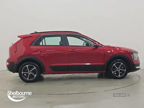 Used Kia Niro 2025 Red SUV