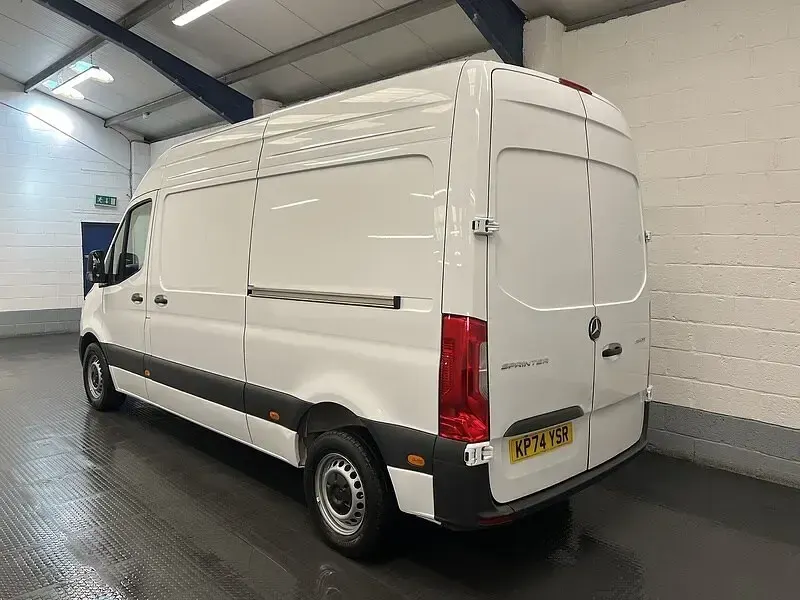 Used Mercedes Sprinter Premium 150 HP (110 kW) 2024 White Van