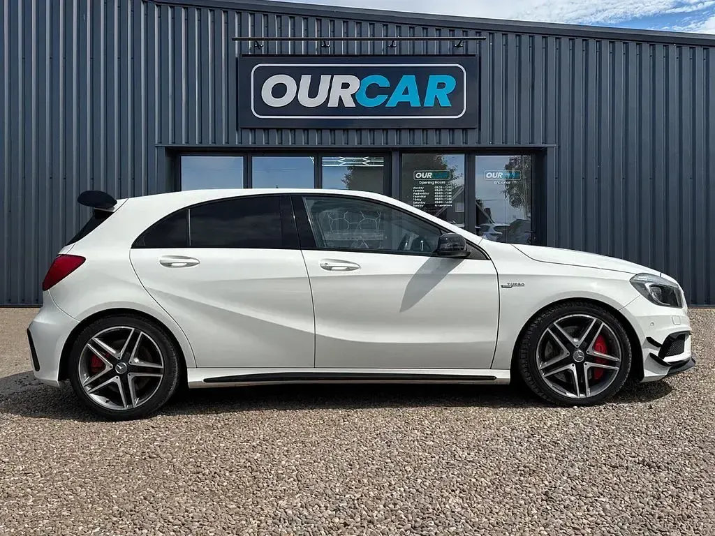 Used Mercedes A45 AMG AMG 360 HP (264 kW) 2014 White Hatchback