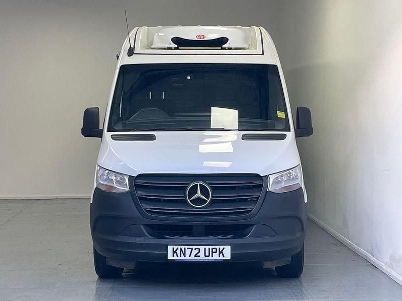 Begagnad Mercedes Sprinter Progressive 2023 Vit Van