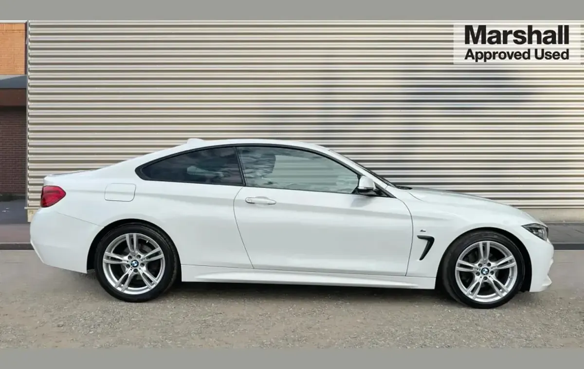 Used BMW 420 Coupé M Sport 190 HP (139 kW) 2018 White Coupe