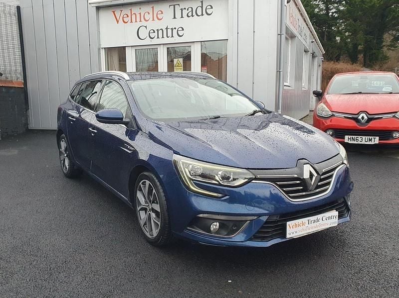 Blue Used 2017 Renault Mégane GrandTour Dynamique Estate | £7,699 (Fair price) - Image 1/4