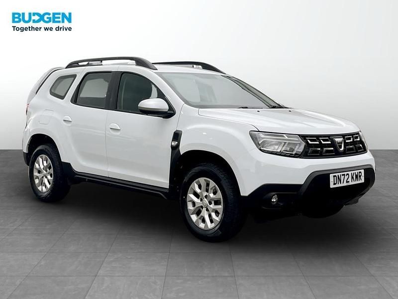 White Used 2022 Dacia Duster Comfort SUV | £15,400 (Fair price) - Image 1/4