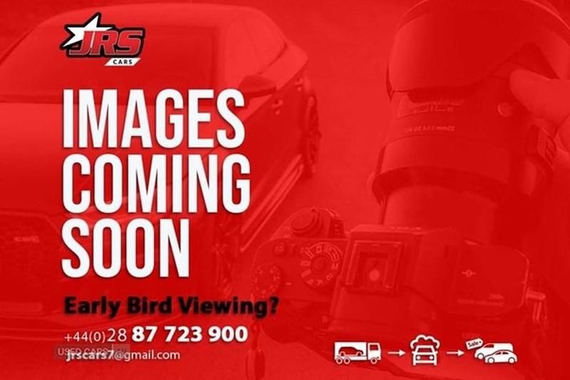 Used Land Rover Range Rover evoque Pure 190 HP (139 kW) 2015 Hatchback