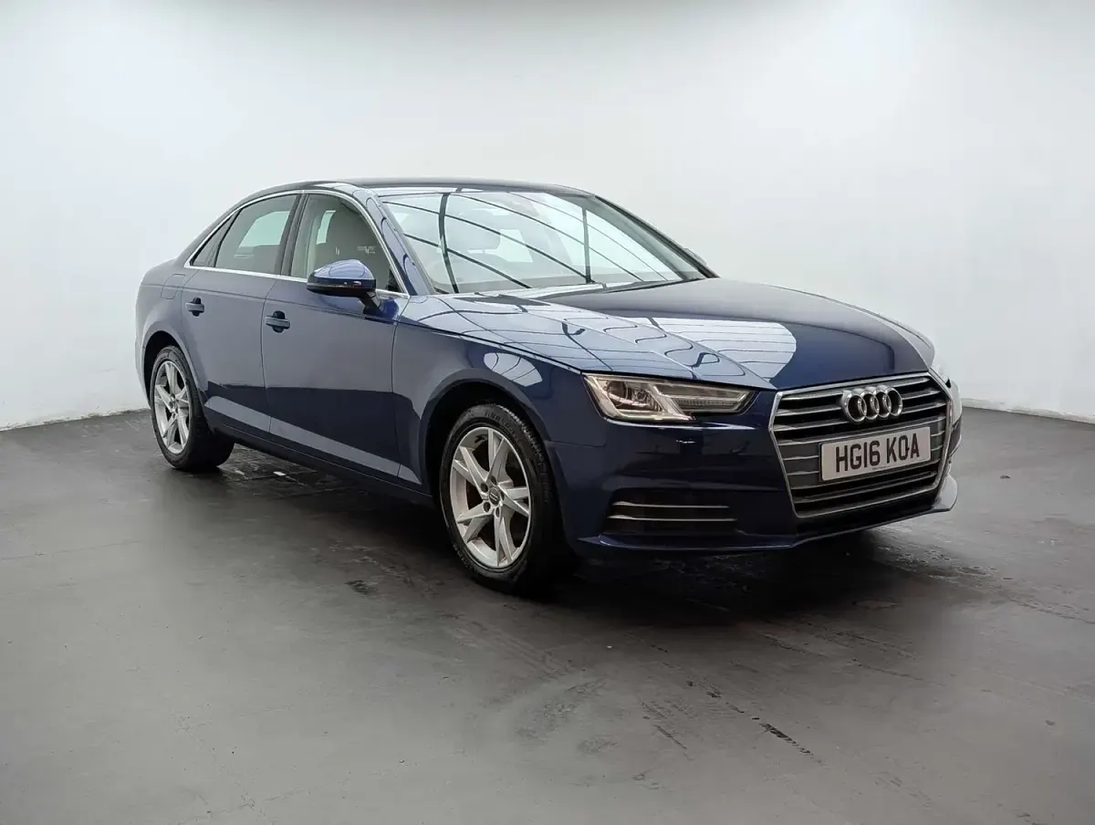 Used Audi A4 Sport 150 HP (110 kW) 2016 Blue Sedan