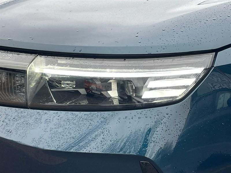 Used Vauxhall Grandland 156 kW (213 HP) 2024 Spectrum blue SUV