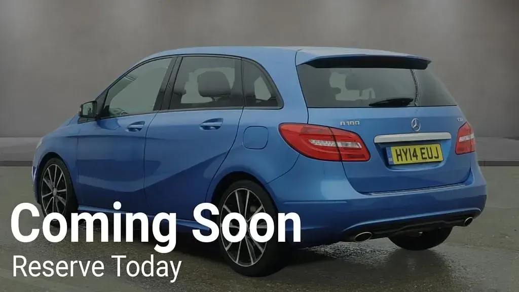 Used Mercedes B180 109 HP (80 kW) 2014 Blue Hatchback