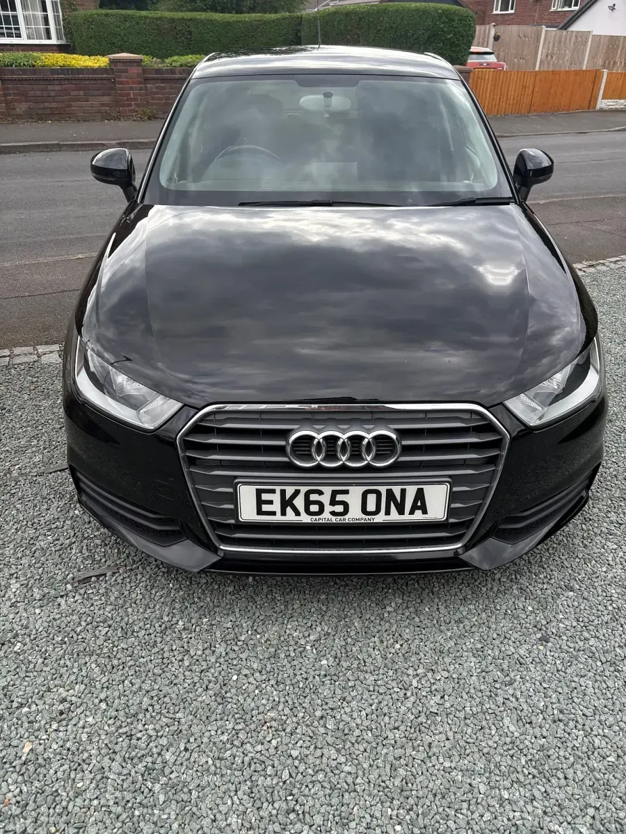 Begagnad Audi A1 2015 Svart Halvkombi