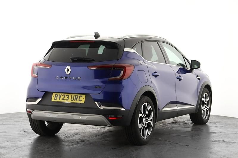 Used Renault Captur Techno 143 HP (105 kW) 2023 Blue  SUV