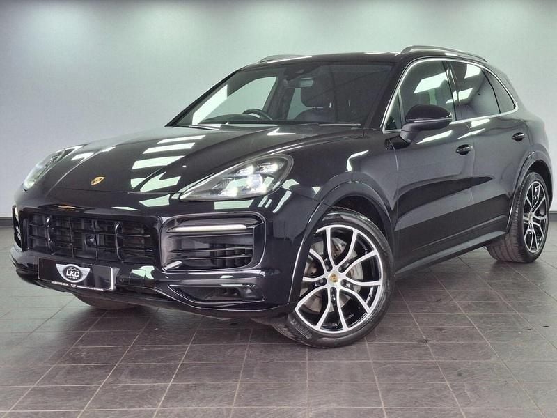 Used Porsche Cayenne 440 HP (323 kW) 2019 Black SUV