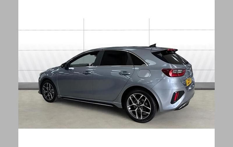 Used Kia Ceed GT-Line 138 HP (101 kW) 2020 Silver Hatchback