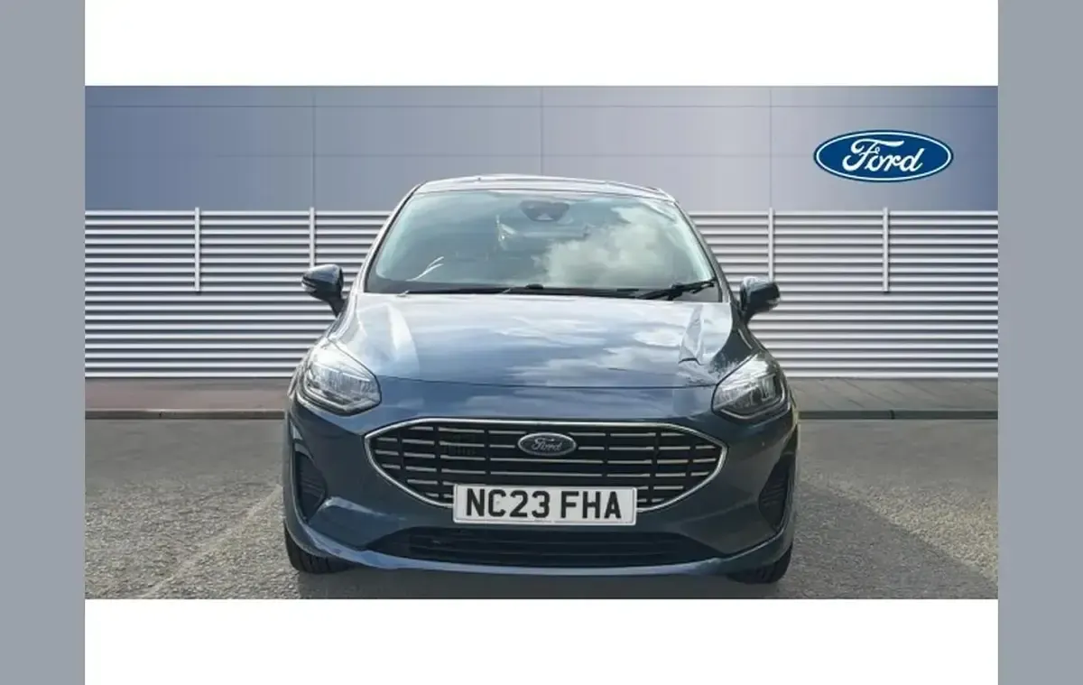 Used Ford Fiesta Titanium 99 HP (72 kW) 2023 Blue Hatchback