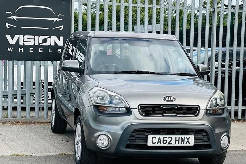 Silver Used 2013 Kia Soul 2 SUV | £1,995 (Fair price) - Image 1/1