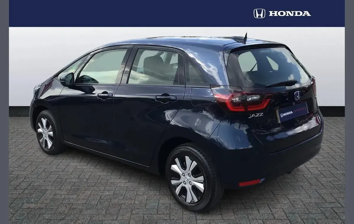 Used Honda Jazz Hybrid 107 HP (78 kW) 2023 Blue Hatchback