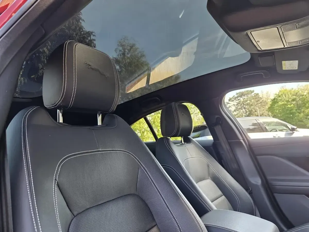 Used Jaguar I-Pace 294 kW (400 HP) 2022 Red SUV