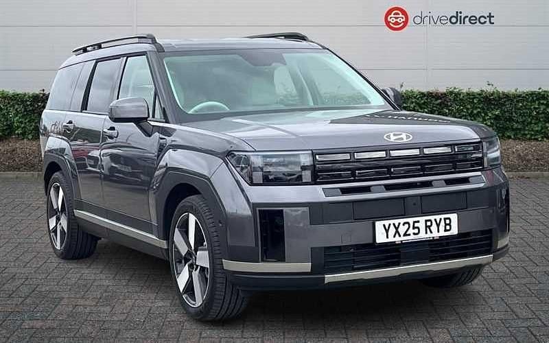 Metallic magnetic grey New 2025 Hyundai Santa Fe Ultimate SUV | £46,840 (Fair price) - Image 1/4