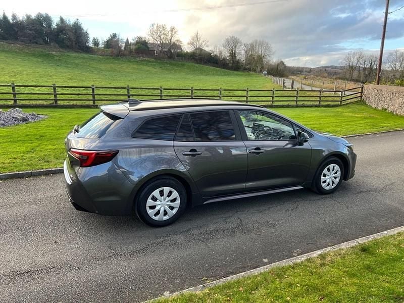 Used Toyota Corolla 140 HP (102 kW) 2024 Grey