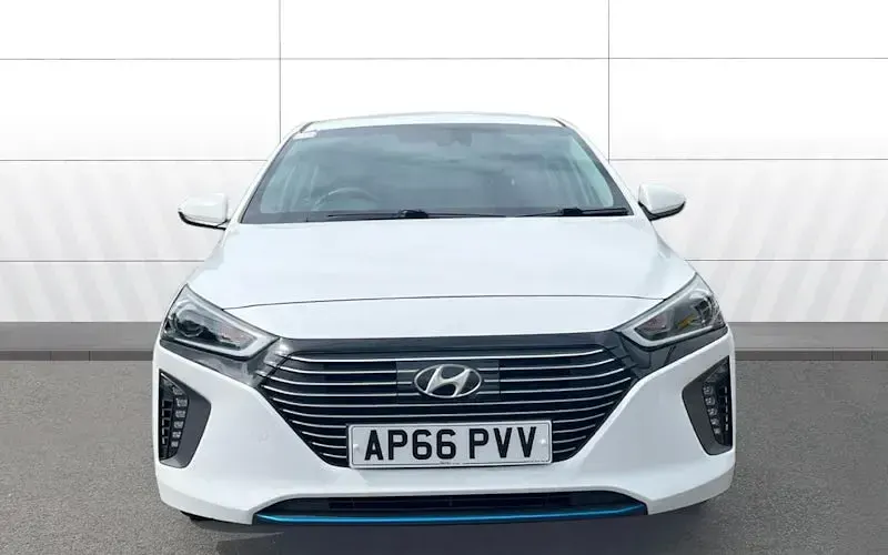 Used Hyundai Ioniq Premium 141 HP (103 kW) 2018 Hatchback