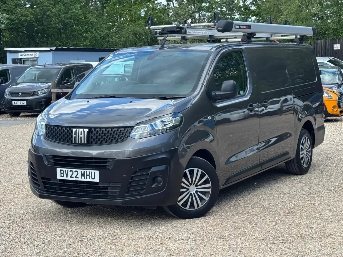 Used Fiat Scudo S 143 HP (105 kW) 2022 White Van