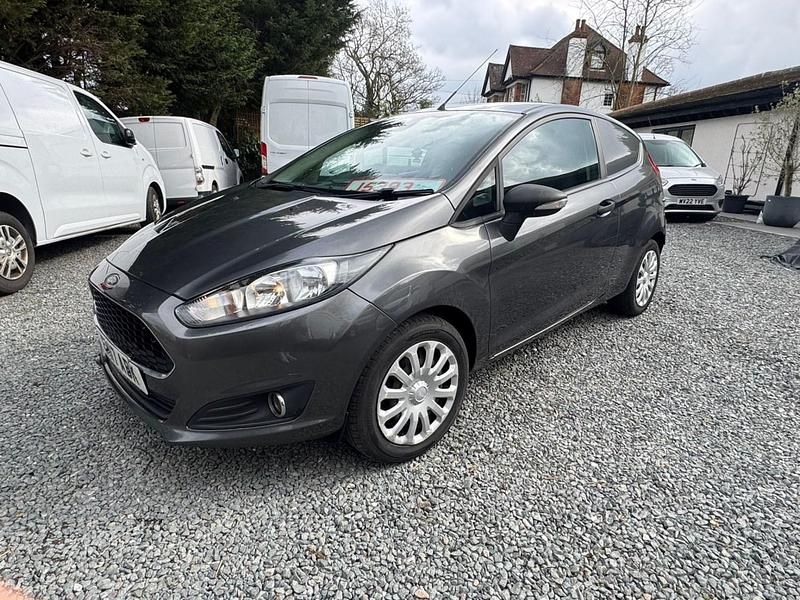 Used Ford Fiesta 2017 Grey Van