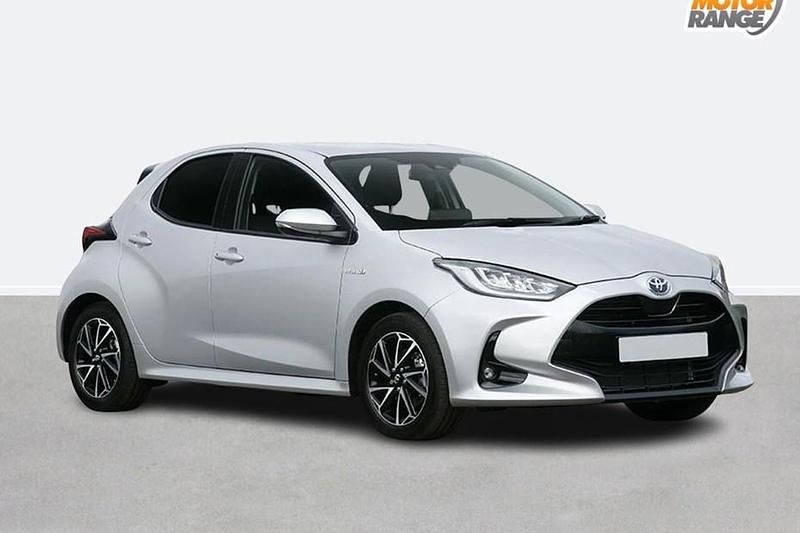 Used 2022 Toyota Yaris Hybrid | £15,195 (Good price) - Image 1/1
