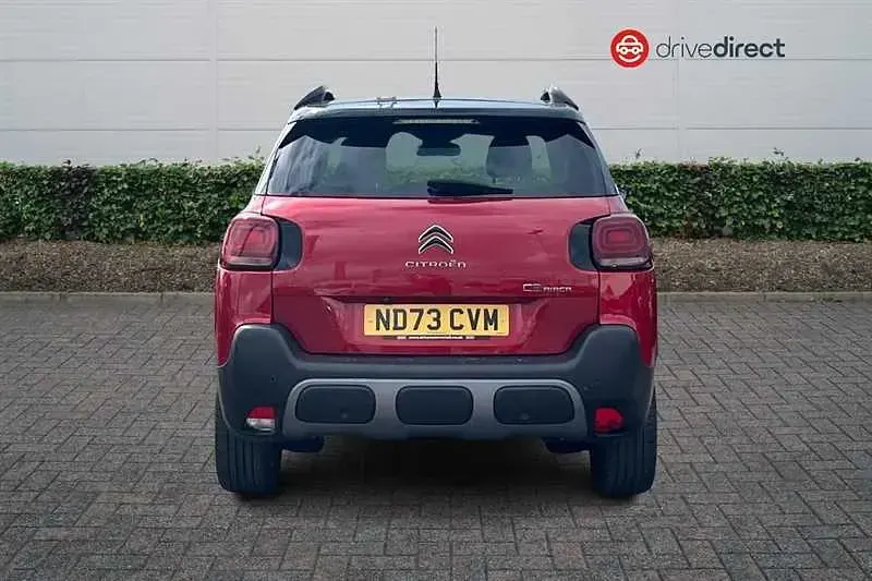 Used Citroën C3 Aircross PureTech 130 HP (95 kW) 2024 Red SUV