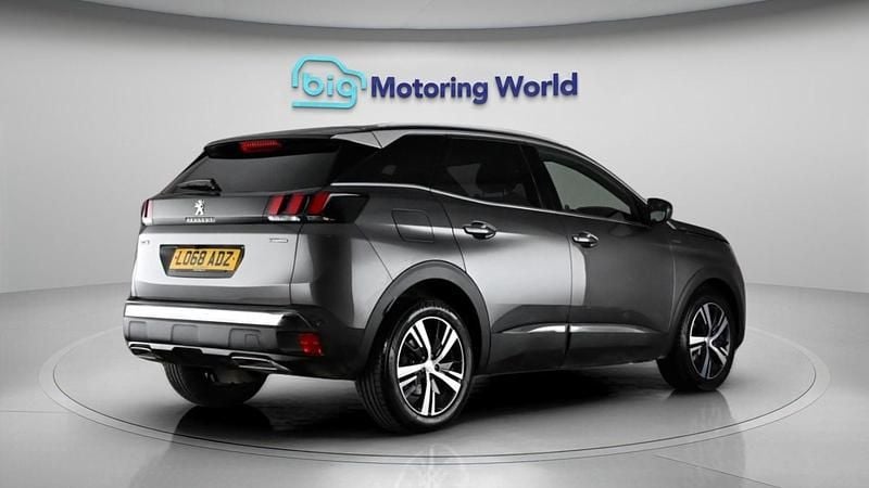Used Peugeot 3008 GT-line 131 HP (96 kW) 2019 Grey SUV