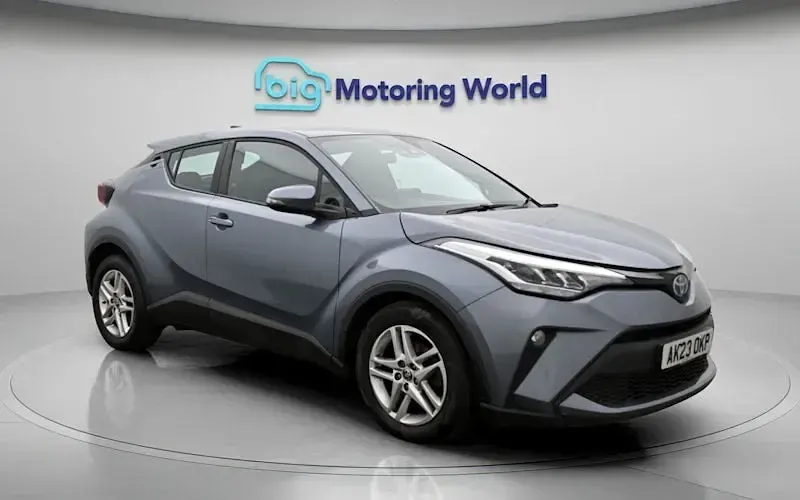 Used Toyota C-HR 122 HP (89 kW) 2023 SUV