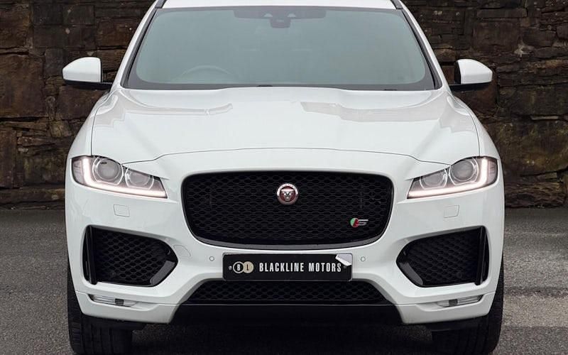 Used Jaguar F-Pace S 300 HP (220 kW) 2020 SUV