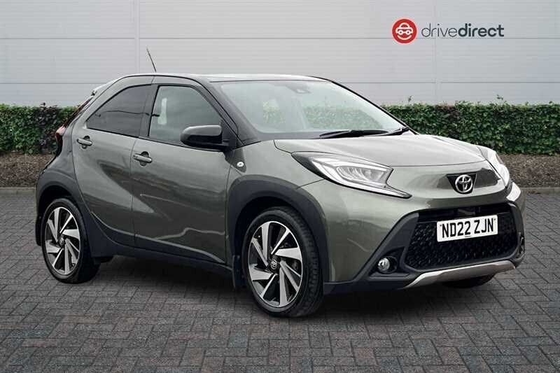 Green Used 2022 Toyota Aygo Hatchback | £12,851 (Fair price) - Image 1/4