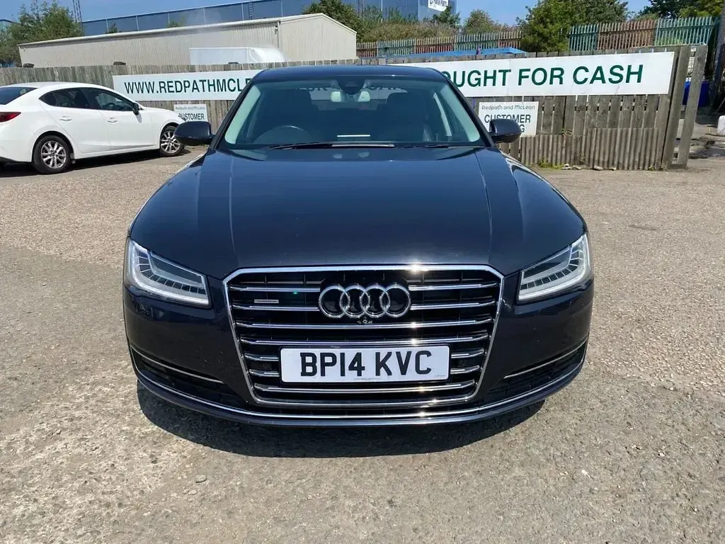 Used Audi A8 Sport 258 HP (189 kW) 2014 Blue Sedan
