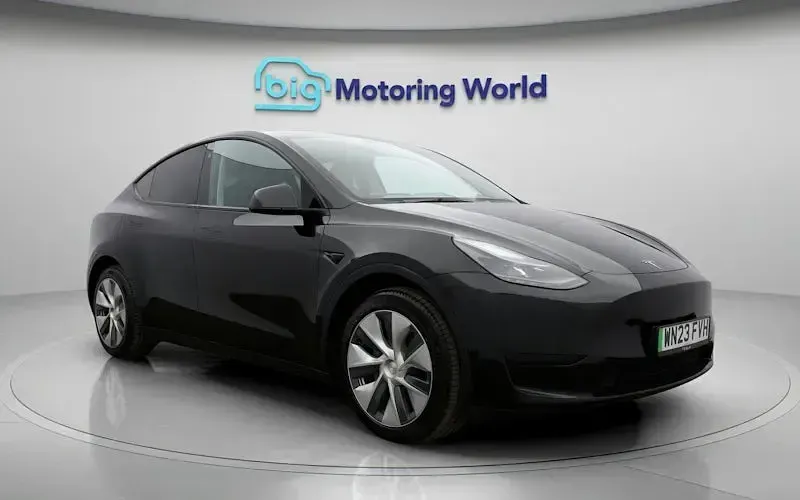Used Tesla Model Y RWD 254 kW (346 HP) 2023 Black SUV