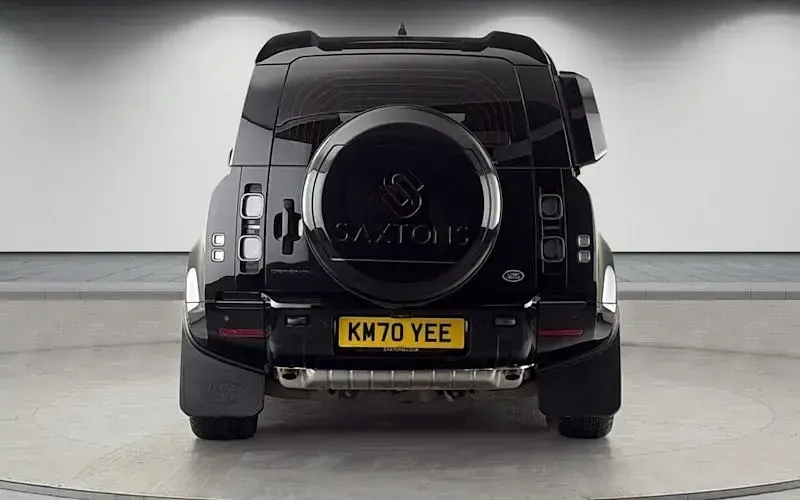 Used Land Rover Defender 400 HP (294 kW) 2024 SUV