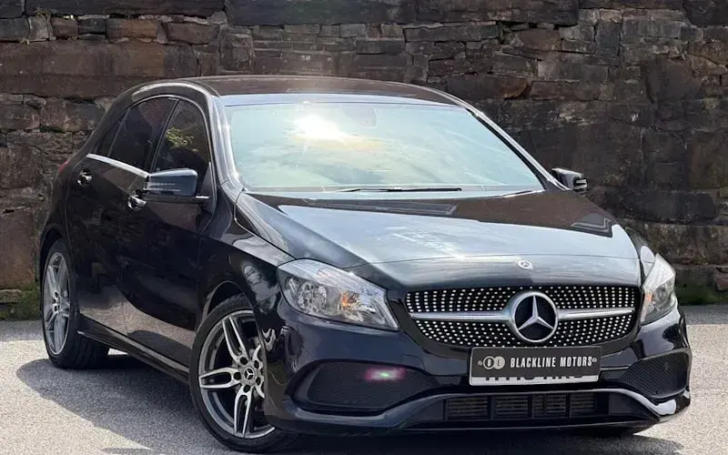 Used Mercedes A180 AMG line 109 HP (80 kW) 2018 Hatchback