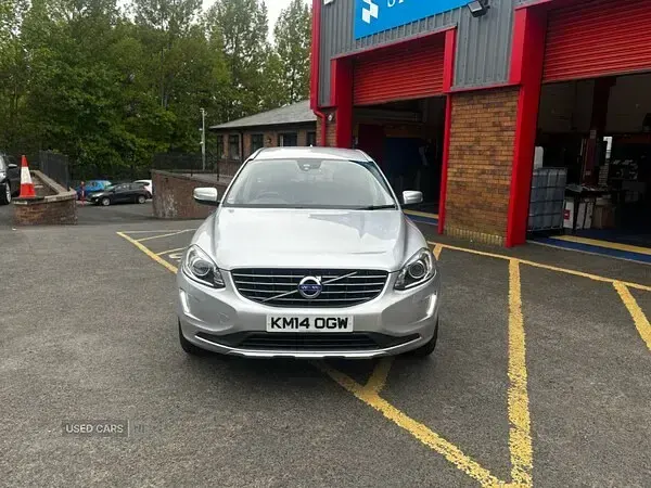 Used Volvo XC60 SE Lux 215 HP (158 kW) 2014 Silver SUV