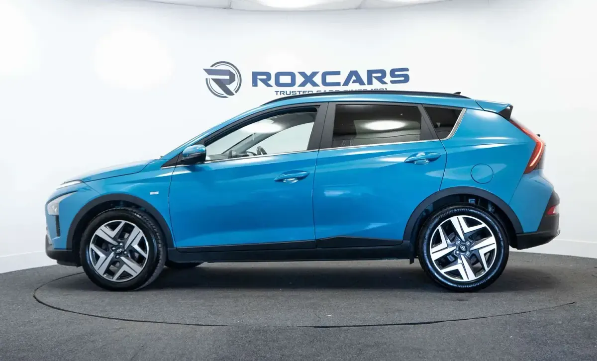 Używany Hyundai Bayon Premium 100 KM (73 kW) 2023 Turkusowy SUV