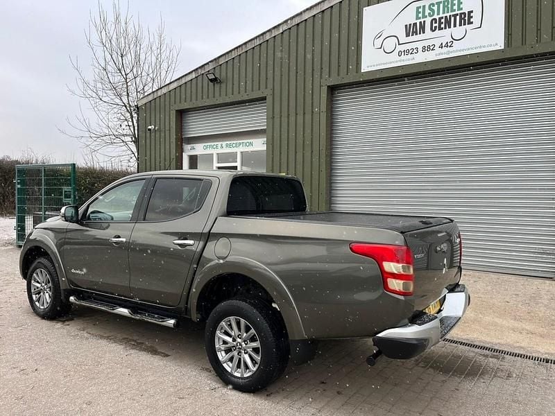 Used Mitsubishi L200 Warrior 2016 Green Pickup