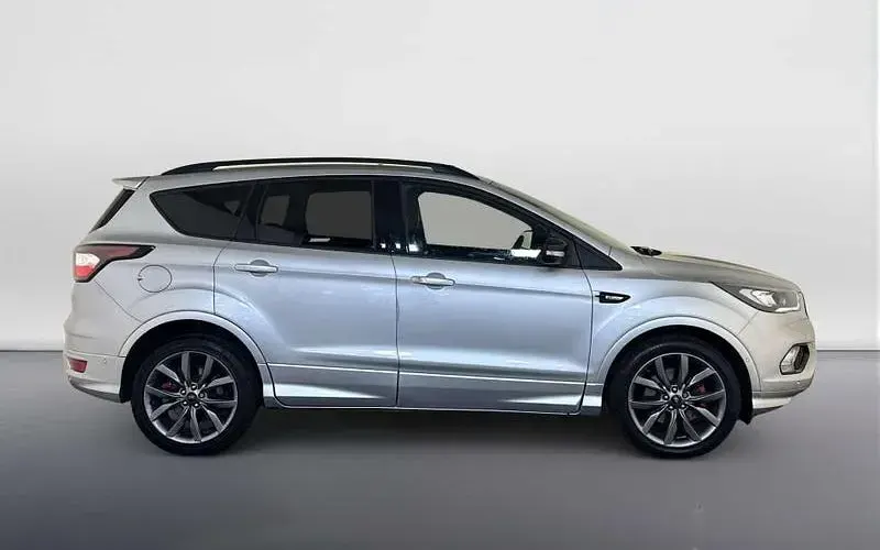 Used Ford Kuga ST-Line 176 HP (129 kW) 2019 Silver SUV