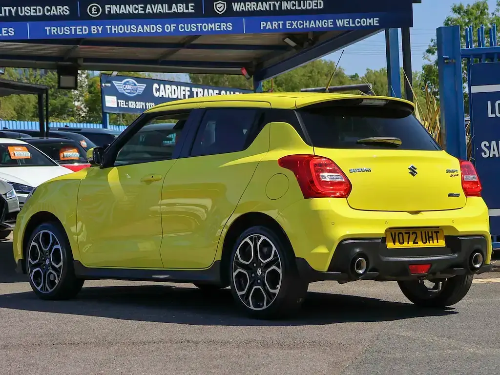 Used Suzuki Swift Sport 127 HP (93 kW) 2022 Yellow Hatchback