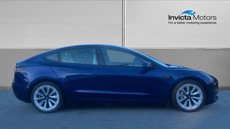 Used Tesla Model 3 Long Range AWD 366 kW (498 HP) 2021 Blue Sedan