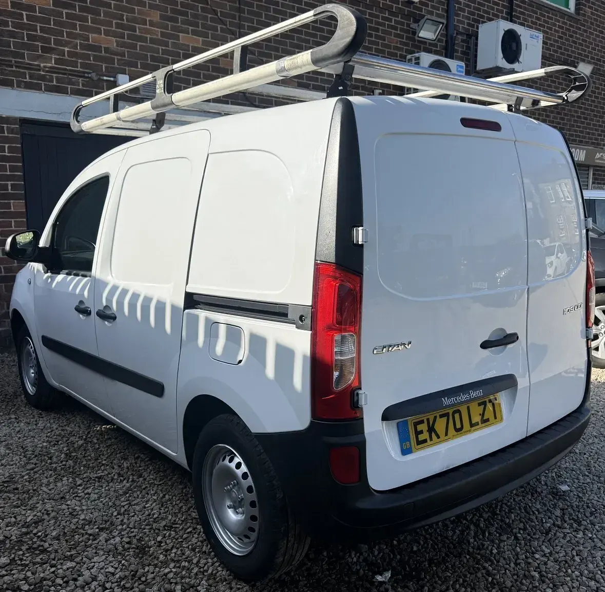 Used Mercedes Citan 109 94 HP (69 kW) 2020 White MPV
