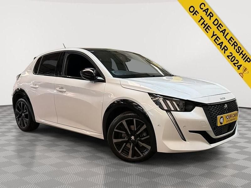 White Used 2022 Peugeot 208 Premium Hatchback | £13,499 (Super price) - Image 1/4