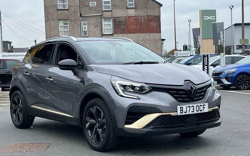 Grey/black Used 2023 Renault Captur Engineered SUV | £18,744 (Fair price) - Image 1/4