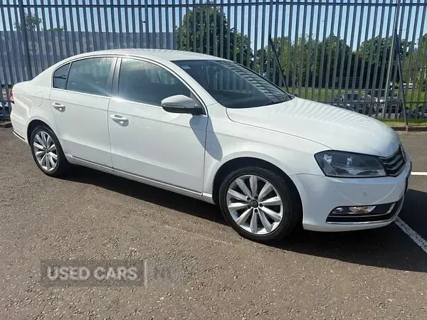 Used VW Passat Highline 2013 White Sedan