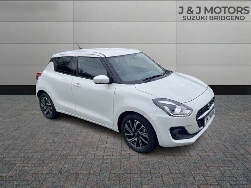 White Used 2023 Suzuki Swift SZ5 Hatchback | £17,499 (A bit pricey) - Image 1/2