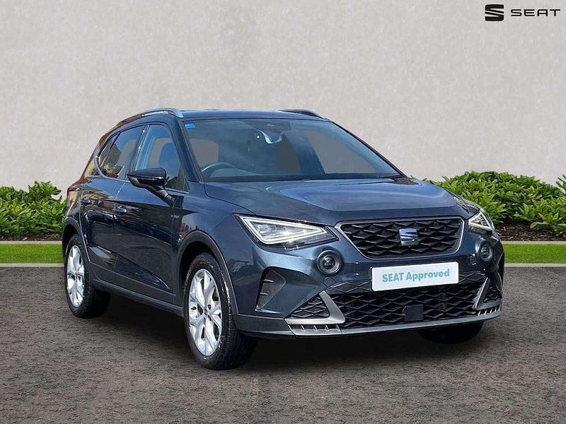 Grey Used 2023 Seat Arona FR SUV | £16,500 (Fair price) - Image 1/4